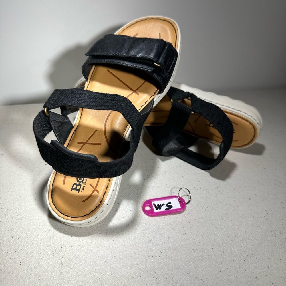 Born Alli Sandals Womens 8M Black Leather Strappy Stretch Adjustable Shoes